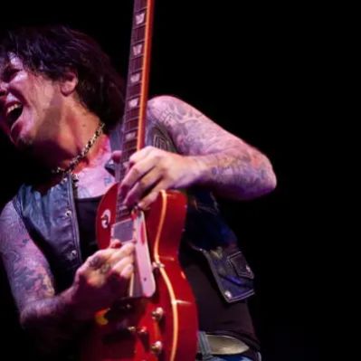 Tracii Guns Net Worth