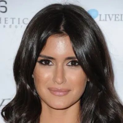 Roxy Sowlaty Net Worth