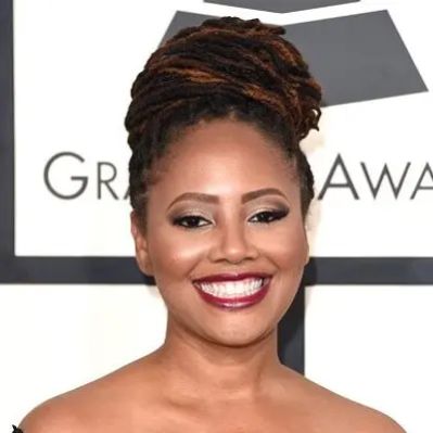 Lalah Hathaway Net Worth