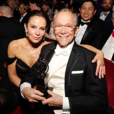 Joel Grey Net Worth