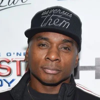 Tony Roberts Net Worth