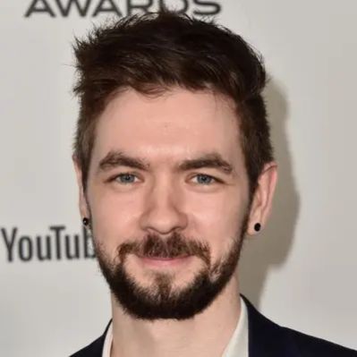 Seán McLoughlin Net Worth