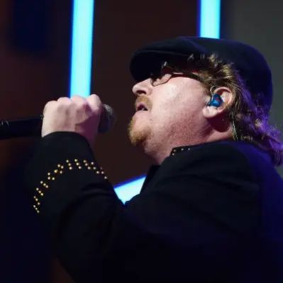 Joseph Williams Net Worth