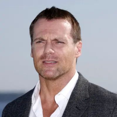 Michael Shanks Net Worth