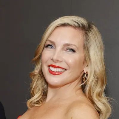 June Diane Raphael Net Worth