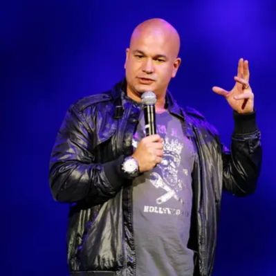 Robert Kelly Net Worth