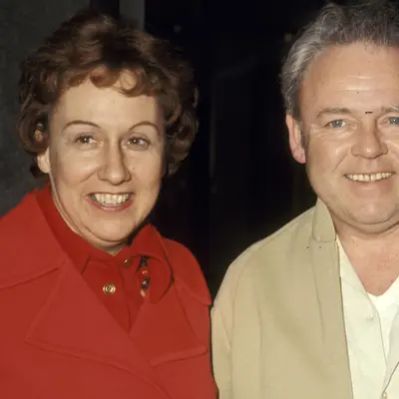 Jean Stapleton Net Worth