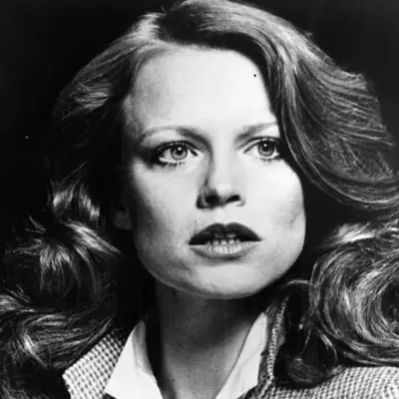 Shelley Hack Net Worth
